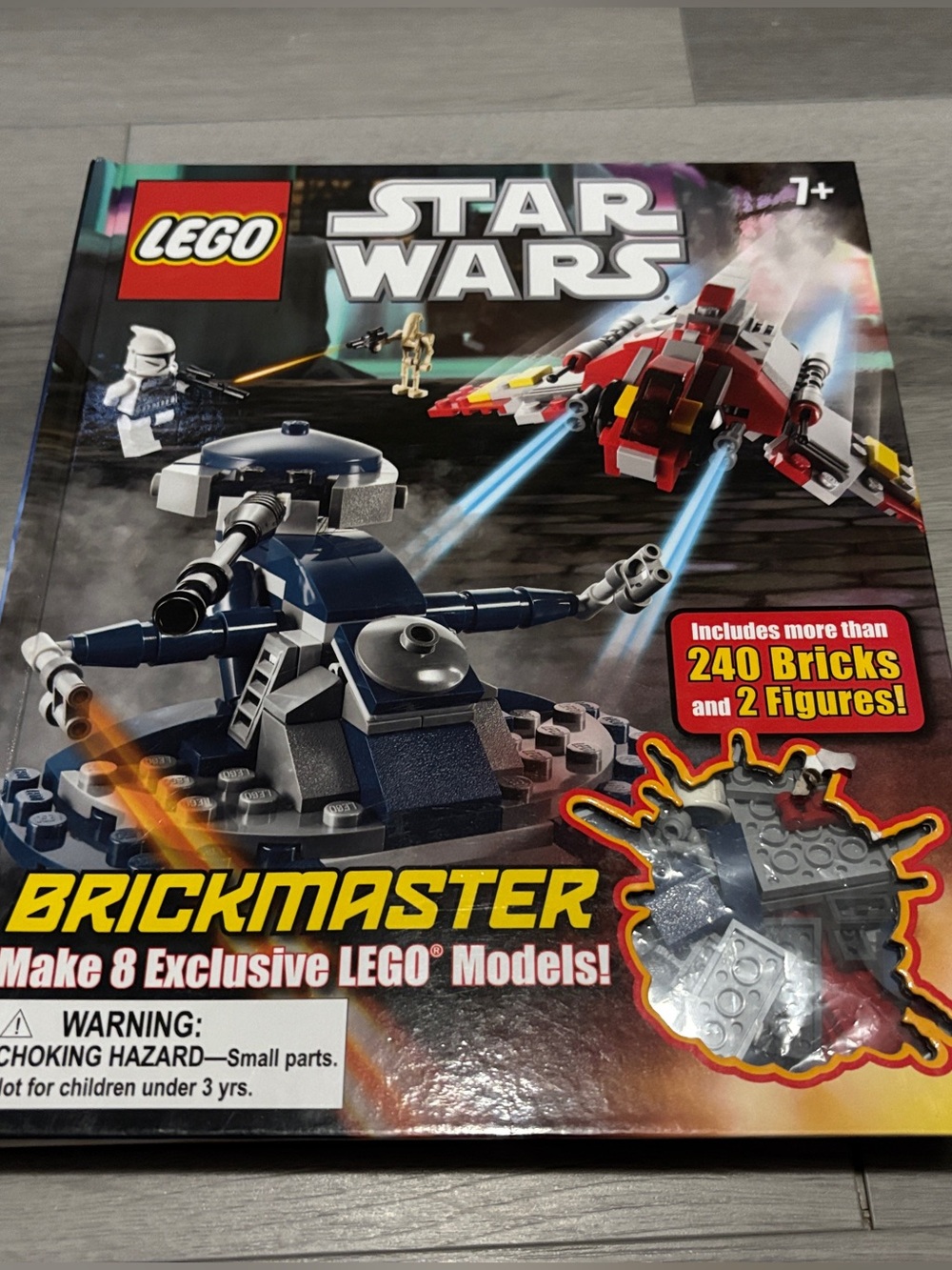 LEGO Star Wars Brickmaster 240+ pcs Clone Trooper Battle Droid Separator & Book
